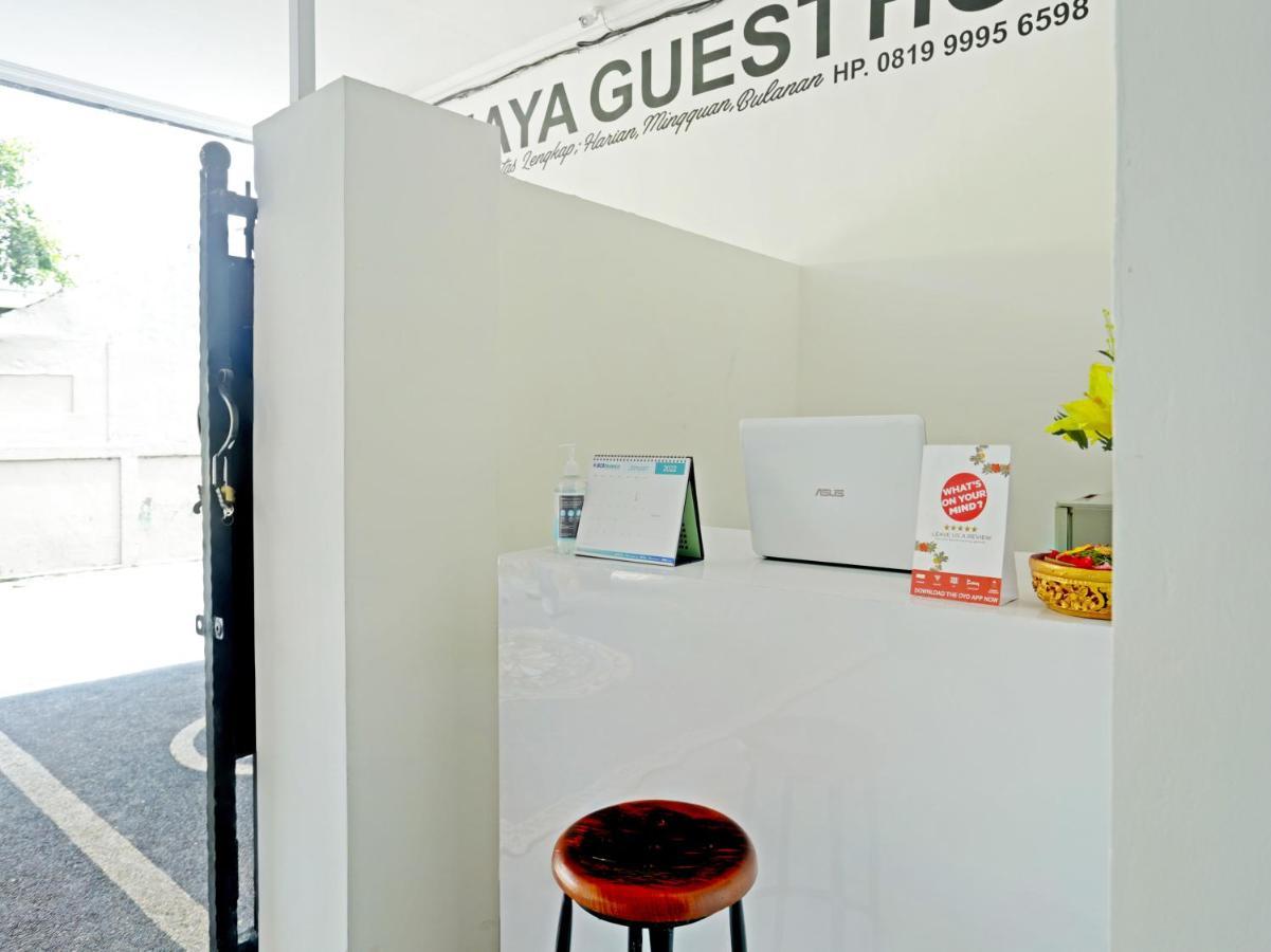 Oyo 90859 Cahaya Guest House Pesanggaran 외부 사진